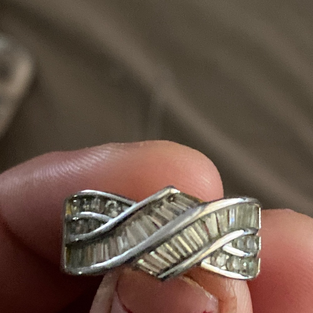 Women’s ring size 7